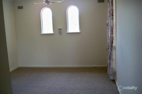 Property photo of 1 Intrepid Crescent Hallett Cove SA 5158