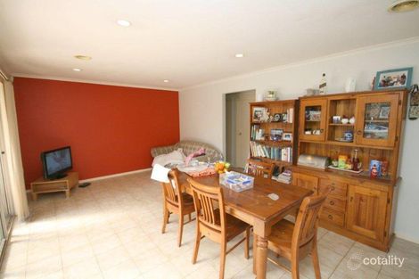 Property photo of 8 Stephen Court Hoppers Crossing VIC 3029