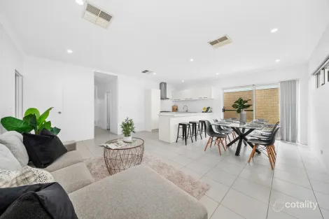 Property photo of 8A Cunnington Way Queens Park WA 6107