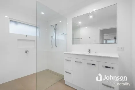 Property photo of 14 Tarooko Street Manly West QLD 4179