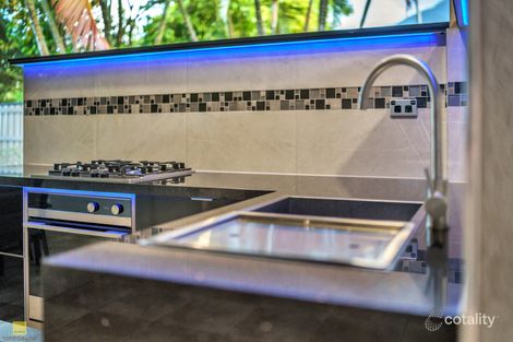 145 Fitzmaurice Dr, Bentley Park, QLD 4869