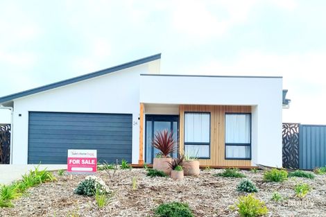 Property photo of 24 Victoria Parade Hindmarsh Island SA 5214