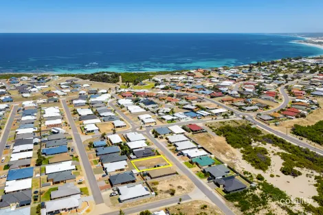 Property photo of 32 Neptune Corner Glenfield WA 6532