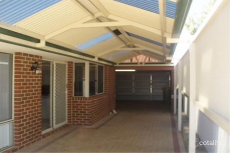 Property photo of 4 Mackerel Close Warnbro WA 6169
