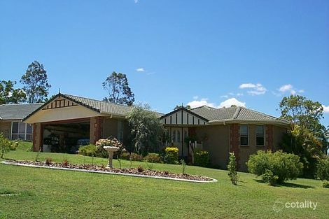 2 Colonial Ct, Southside, QLD 4570