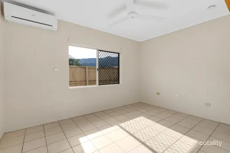 Property photo of 34 Robert Road Bentley Park QLD 4869