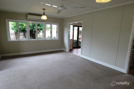 Property photo of 17 Davis Street Redcliffe QLD 4020