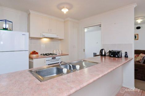 Property photo of 22 Prentice Court Roxburgh Park VIC 3064