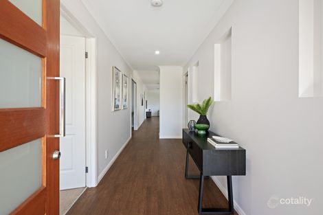 Property photo of 16 Stockyard Way Thurgoona NSW 2640