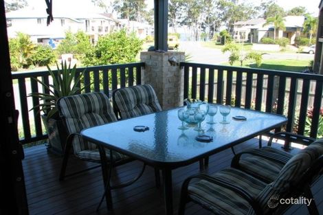 Property photo of 1 Seabrae Drive Redland Bay QLD 4165
