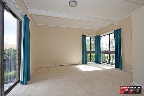 Property photo of 52 Langridge Street Wanniassa ACT 2903