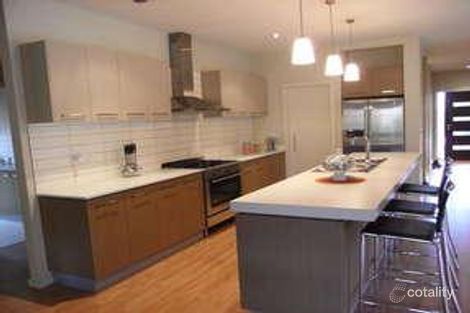 Property photo of 26 Glass Crescent Doreen VIC 3754