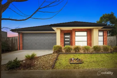 Property photo of 24 Halycon Bend Beveridge VIC 3753