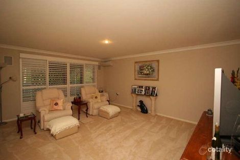 Property photo of 17 Cherokee Place Heritage Park QLD 4118