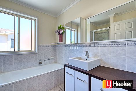 Property photo of 84 Britten-Jones Drive Holt ACT 2615