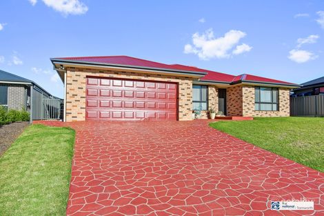 Property photo of 24 Lambrusco Way North Tamworth NSW 2340