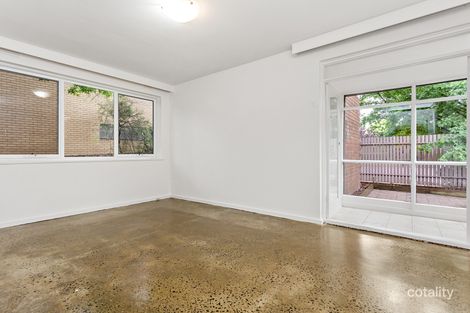 1/1 Whitehall Ct, Caulfield North, VIC 3161