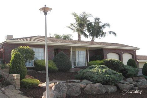 11 Fantail Ct, Wynn Vale, SA 5127