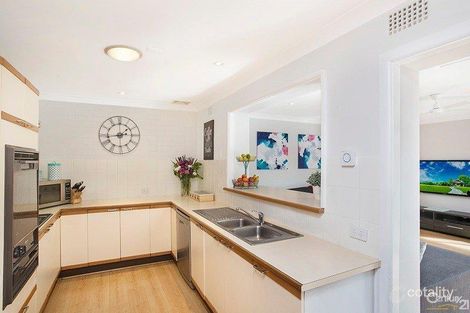 Property photo of 3 Renmark Place Engadine NSW 2233