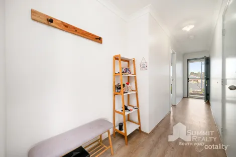 Property photo of 115 Mosedale Avenue Usher WA 6230