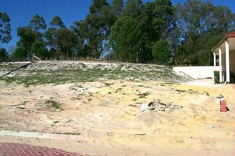 30 Amos Loop, Canning Vale, WA 6155