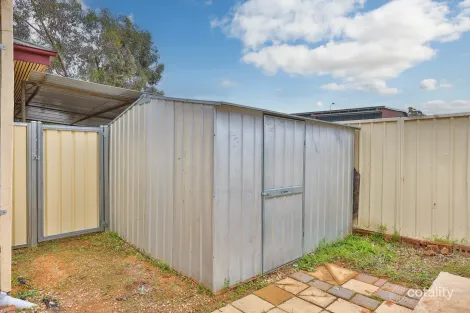 Property photo of 2 Havilah Crescent Mildura VIC 3500