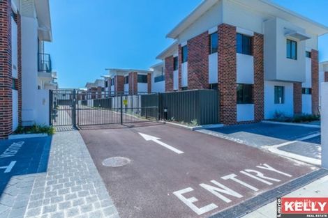 Property photo of 4/148 Wharf Street Cannington WA 6107