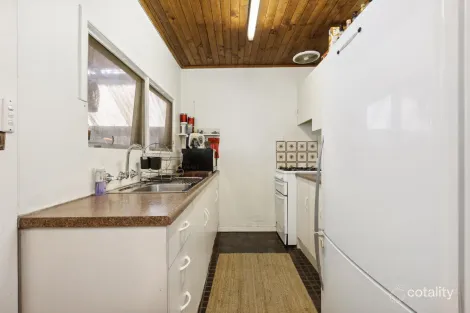 Property photo of 16 Russell Street Ethelton SA 5015