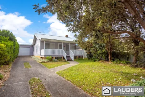 10 George St, Old Bar, NSW 2430