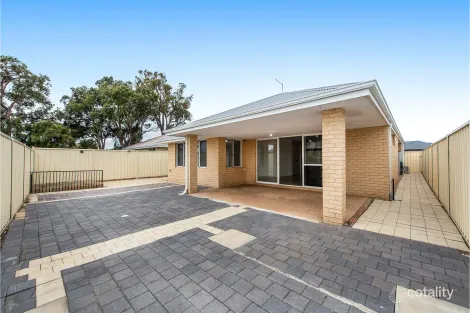Property photo of 4 Castella Drive Dudley Park WA 6210