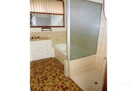 Property photo of 2/9 Hulme Drive Wangaratta VIC 3677