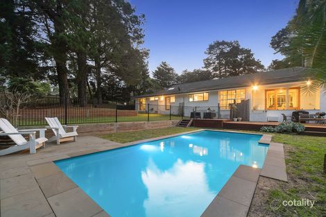 Property photo of 1 Two Bays Road Mount Eliza VIC 3930