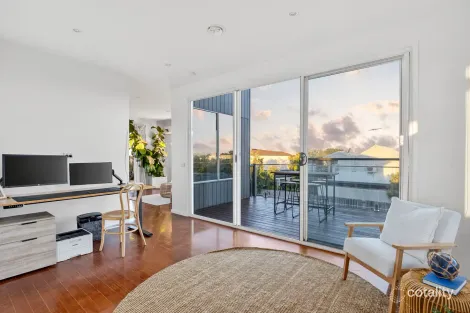Property photo of 6 Banksia Close Torquay VIC 3228