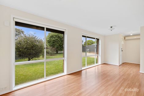 Property photo of 9 Namai Place Queanbeyan West NSW 2620