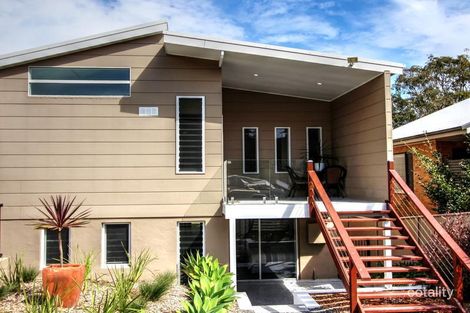 Property photo of 2 Bulgonia Road Brightwaters NSW 2264