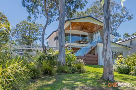 Property photo of 27 Lake Point Way Murrays Beach NSW 2281