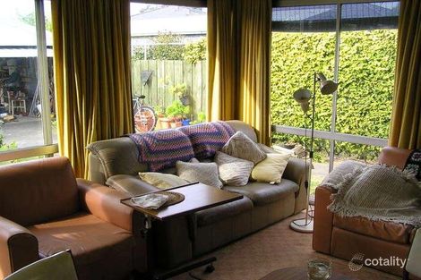 Property photo of 96 Warranilla Avenue Rosebud VIC 3939