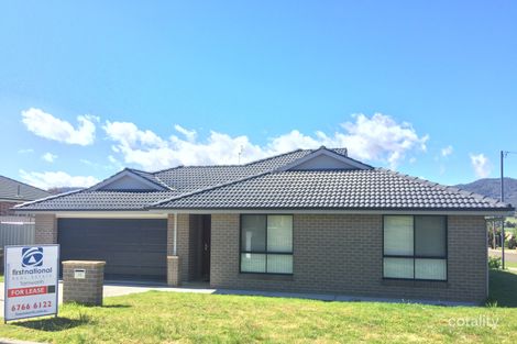 11 Banksia Cl, Kootingal, NSW 2352