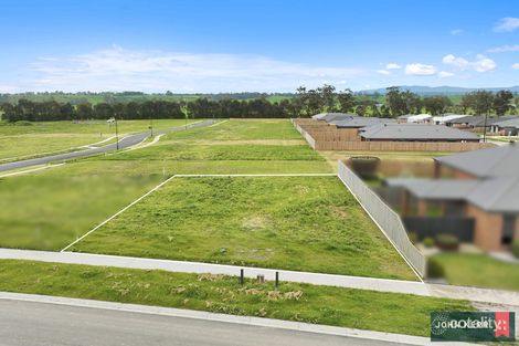 28 Arapiles Dr, Moe, VIC 3825