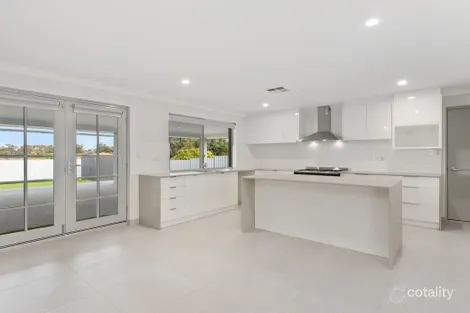 Property photo of 18 Threadleaf Way Mirrabooka WA 6061