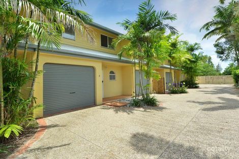 2/426 Mccoombe St, Mooroobool, QLD 4870