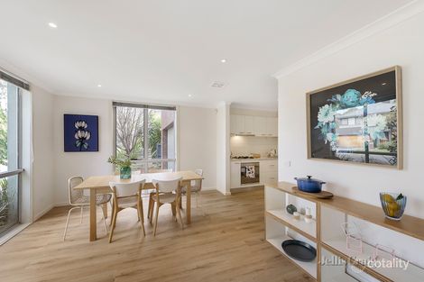 Property photo of 170 Ernest Jones Drive Macleod VIC 3085