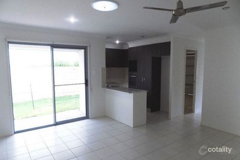 Property photo of 1/35 Cinnamon Drive Glenvale QLD 4350