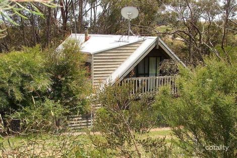 334 Old Highlands Rd, Ghin Ghin, VIC 3717