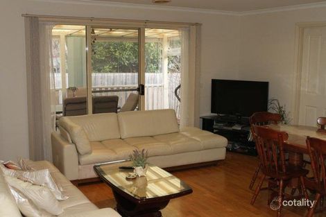 Property photo of 2/4 Leo Close Wantirna South VIC 3152