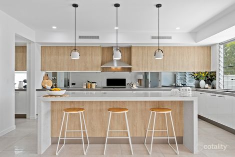 Property photo of 1/102 Parnki Parade Palm Beach QLD 4221