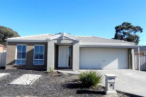 8 Mulga Ave, Epsom, VIC 3551