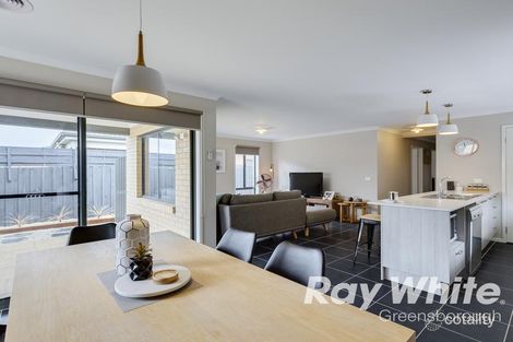 Property photo of 27 Fitzwilliam Drive Doreen VIC 3754