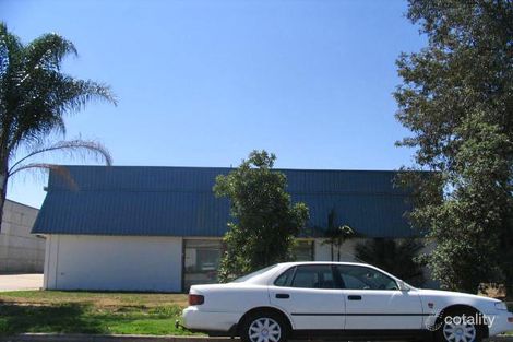 5 Coombes Dr, Penrith, NSW 2750