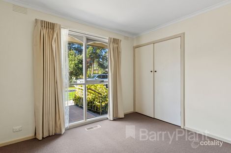 Property photo of 8 Cherrington Square Wantirna VIC 3152